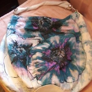 Floral Print Handbag 🌺